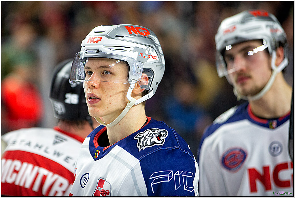 PENNY DEL; Koelner Haie- Nuernberger Ice Tigers; Koeln, 18.11.2022